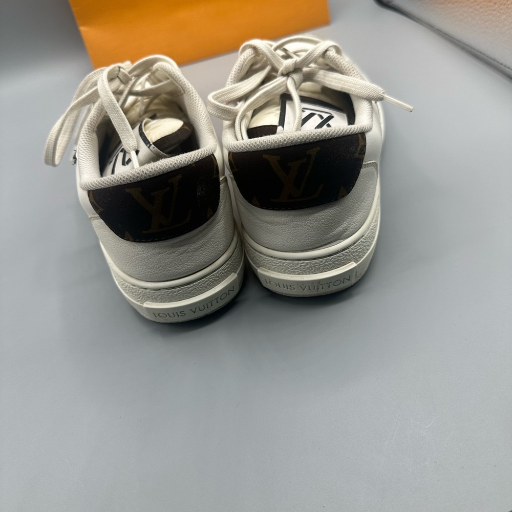 Louis Vuitton Charlie sneaker size 38 - Picture 3 of 7